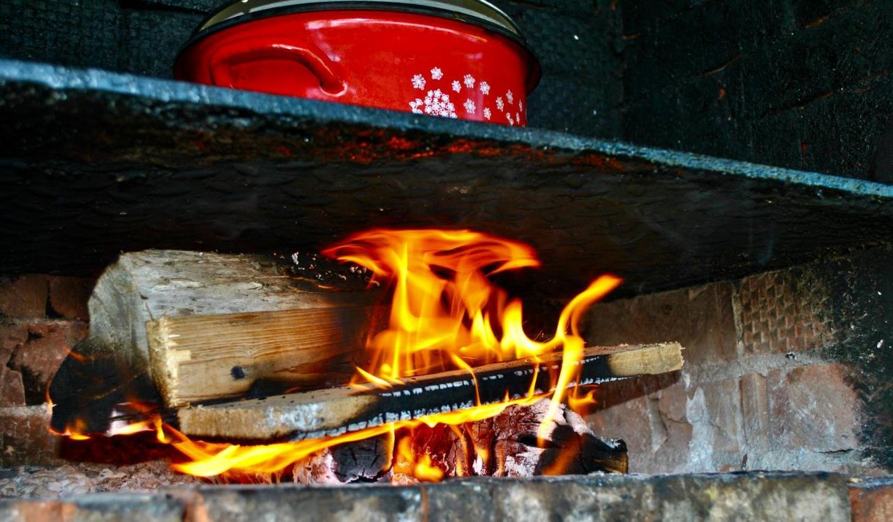 Camping La Foisor Turda Bagian luar foto