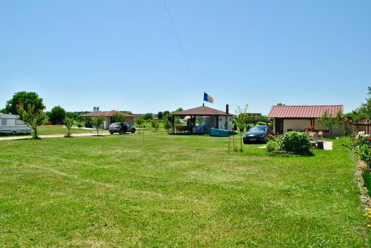 Camping La Foisor Turda Bagian luar foto
