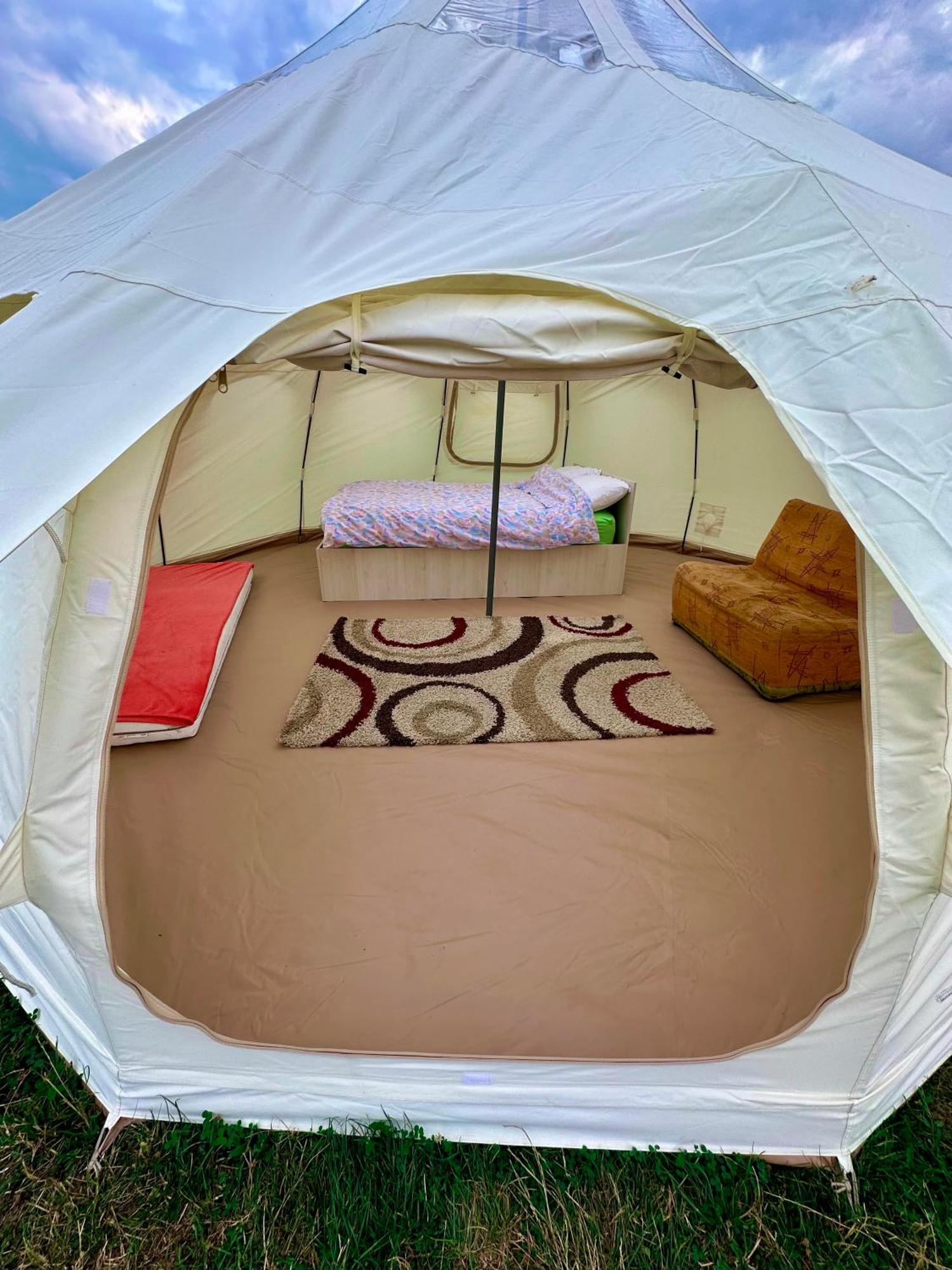 Camping La Foisor Turda Bagian luar foto